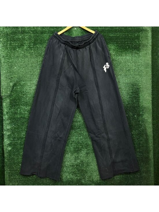 Fenty Beauty Other - Rihanna Fenty Beauty FB Logo Joggers Size Extra Large